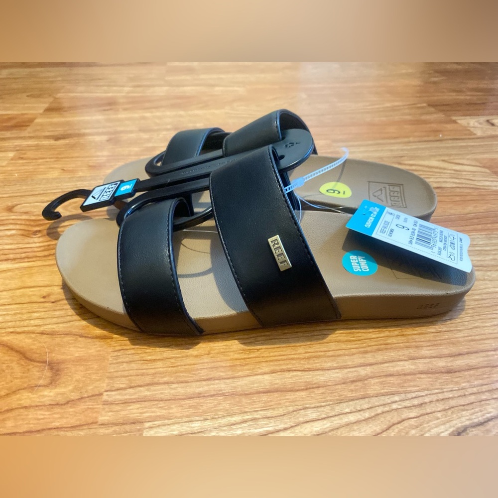Woman Reef HALI Slides, Size 9, Brand New
